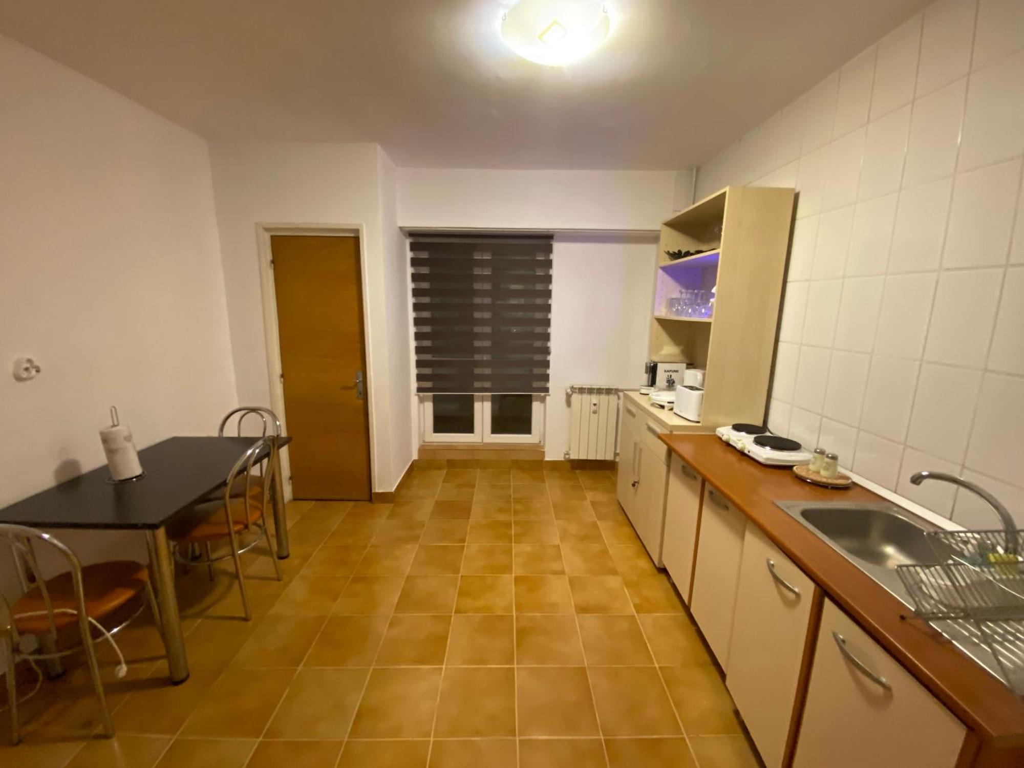 Central Relaxation Apartment Bukarest Eksteriør billede